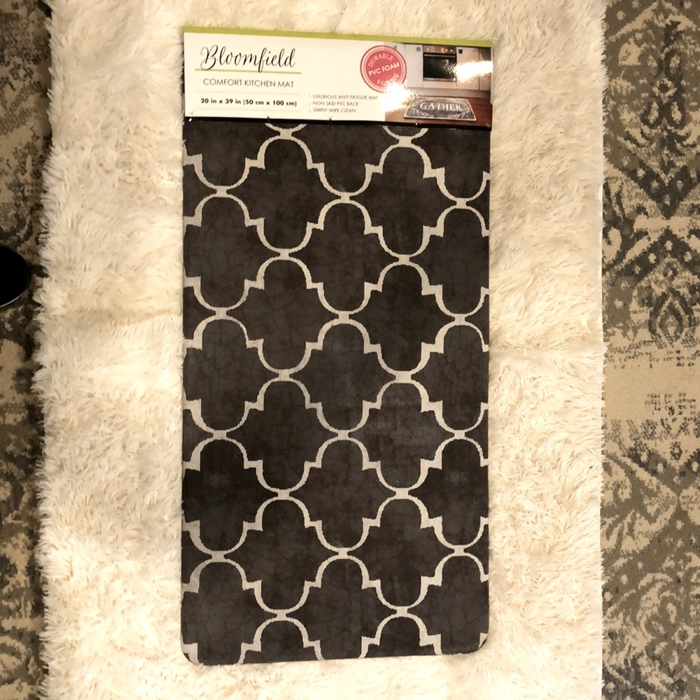 NWT. Bloomfield Comfort Kitchen Mat. Anti fatigue mat. Non skid PVC back.